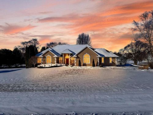 7726 Pamela Circle, Middleton, WI, 53593 | Card Image