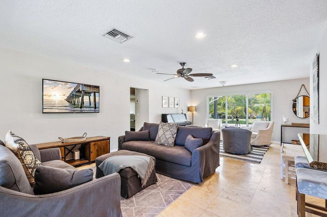 356 Mars Ave, House other with 3 bedrooms, 3 bathrooms and null parking in Tequesta FL | Image 14