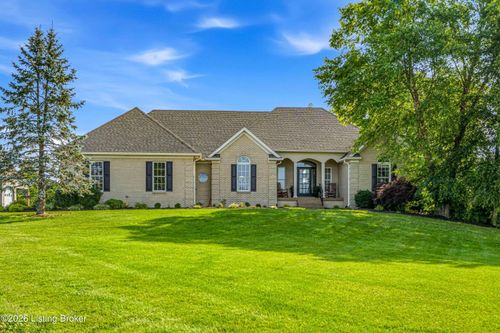 37 Timberwood Dr, Simpsonville, KY, 40067-5404 | Card Image