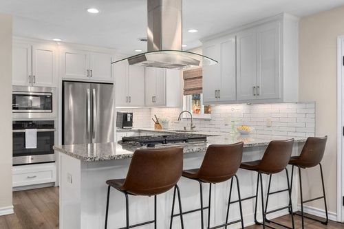 5605 Exeter Dr, Austin, TX, 78723-3519 | Card Image