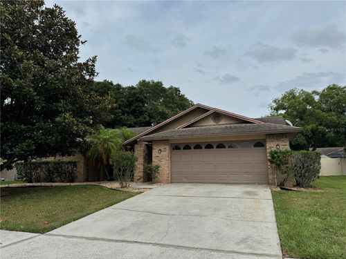 3005 Starmount Dr, VALRICO, FL, 33596-5796 | Card Image