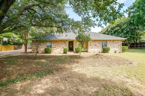 418 Country Meadow Dr, Mansfield, TX, 76063-5908 | Card Image