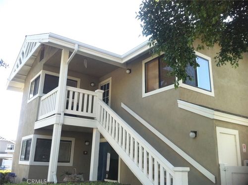 217 Tarocco, Irvine, CA, 92618-0314 | Card Image