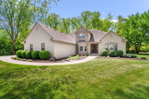S71W12903 Tess Corners Drive, Muskego, WI, 53150 | Card Image