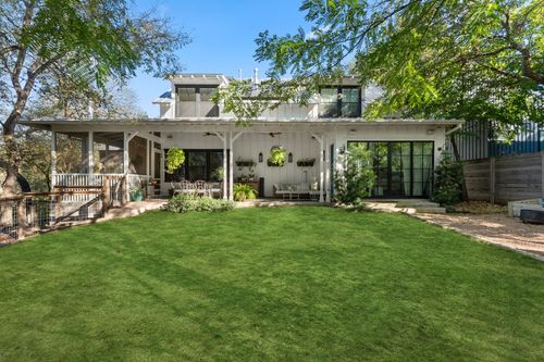 703 E Live Oak St, Austin, TX, 78704-5234 | Card Image