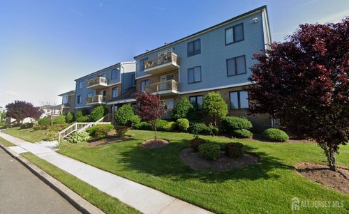 306 Peach St, Avenel, NJ, 07001-1005 | Card Image