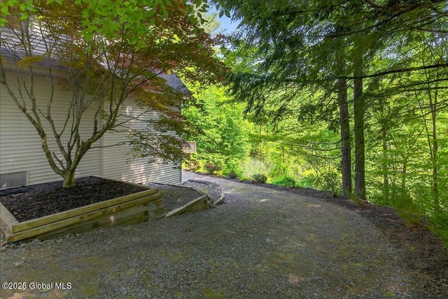 460 Grand Ave, House other with 3 bedrooms, 4 bathrooms and 6 parking in Saratoga Springs NY | Image 14