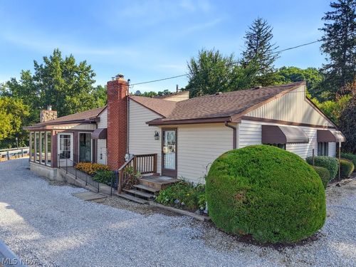 1177 Portage Trl, Cuyahoga Falls, OH, 44223-2101 | Card Image