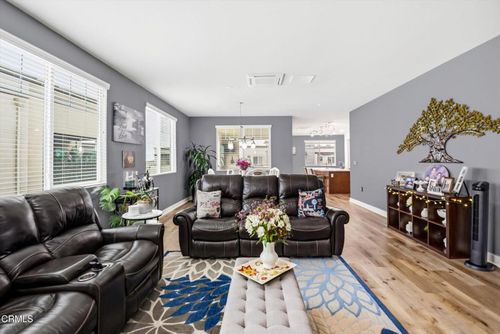 unit-403-2820 Wagon Wheel Rd, Oxnard, CA, 93036-1187 | Card Image