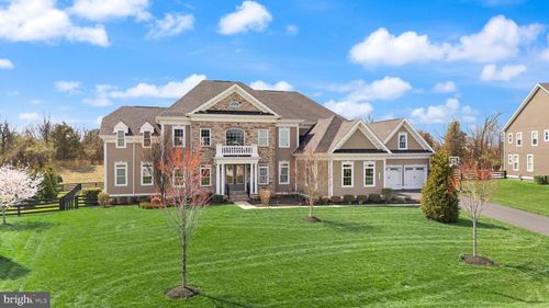 25873 Cameron Walk Pl, ALDIE, VA, 20105-6215 | Card Image