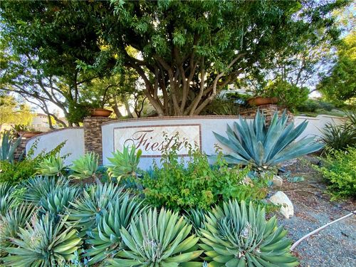 54 Paseo Viento, Rancho Santa Margarita, CA, 92688-3370 | Card Image