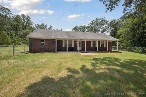 4315 Cravens Rd, Wilburton, OK, 74578-7037 | Card Image