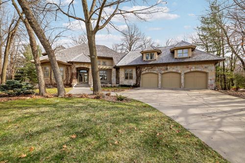 15330 Masons Pointe, Eden Prairie, MN, 55347 | Card Image