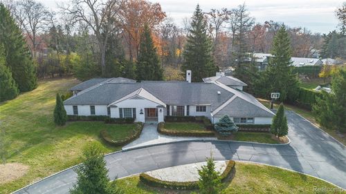 591 Rudgate Rd, Bloomfield Hills, MI, 48304-3354 | Card Image