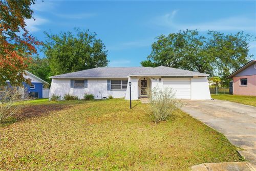 155 W Sugarmaple Ln, BEVERLY HILLS, FL, 34465-3816 | Card Image