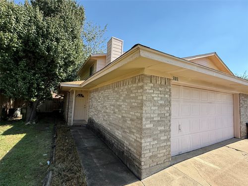 513 S Las Vegas Trl, White Settlement, TX, 76108-2754 | Card Image