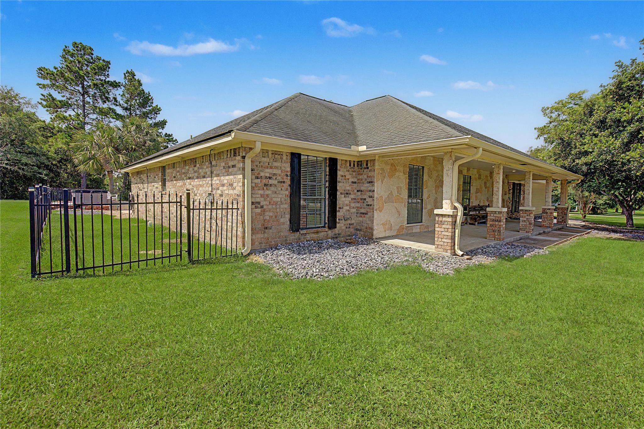 Residential in Willis 4