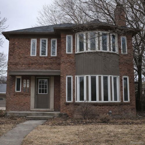 485 Neff Rd, Grosse Pointe, MI, 48230-1646 | Card Image