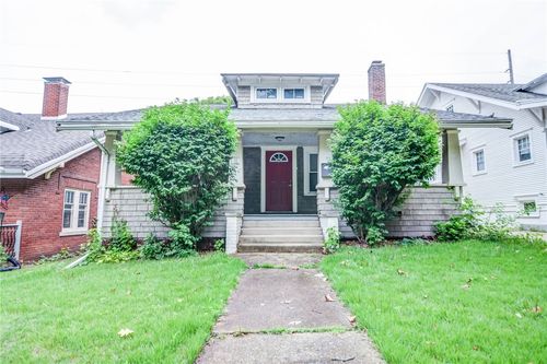 74 Fairview Pl, Decatur, IL, 62522-1944 | Card Image