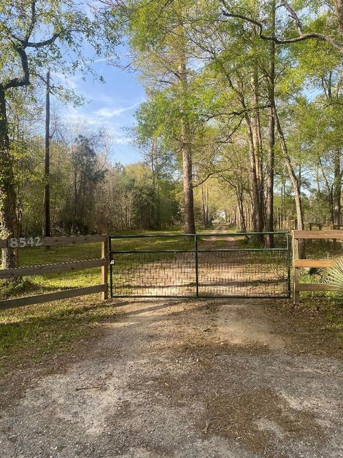 8542 Wilkins Ranch Rd., Sour Lake, TX, 77659 | Card Image