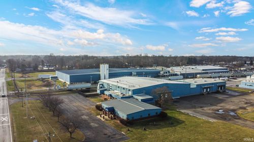 1301 Flora St, Plymouth, IN, 46563-1344 | Card Image