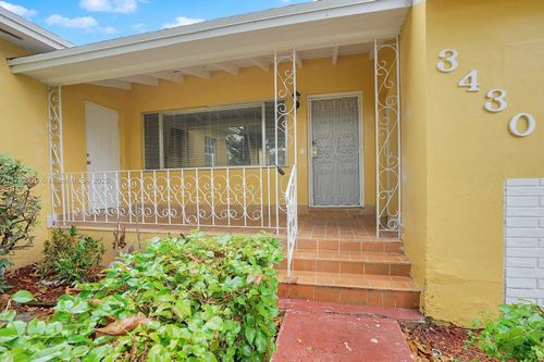 3430 William Ave, Miami, FL, 33133-5836 | Card Image