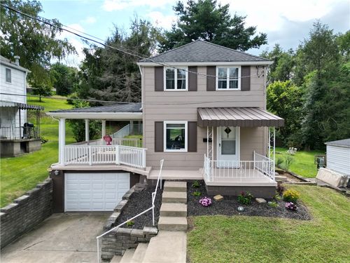 706 East Dr, Clairton, PA, 15025-1016 | Card Image