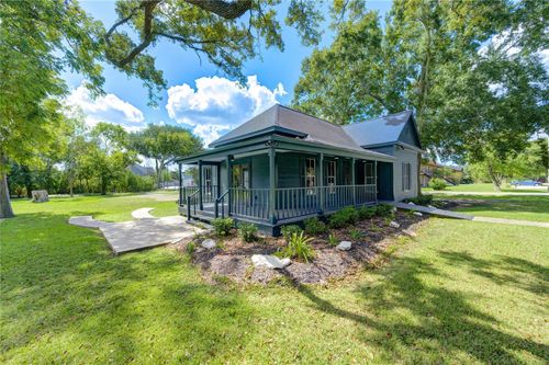602 E Myrtle St, Angleton, TX, 77515-5813 | Card Image