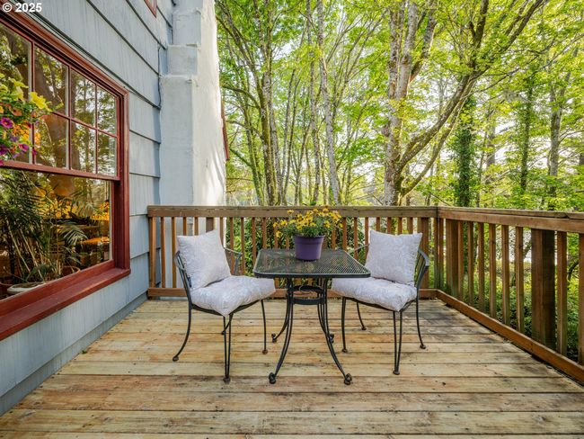 92216 Whiskey Rd, House other with 6 bedrooms, 3 bathrooms and 2 parking in Warrenton OR | Image 35
