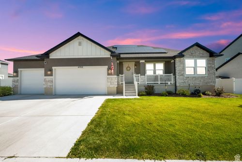 4702 N Lewis Peak Dr, Eagle Mountain, UT, 84005-5434 | Card Image