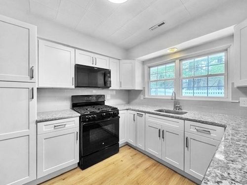 418-418 Edgebrook Dr, Boylston, MA, 01505 | Card Image