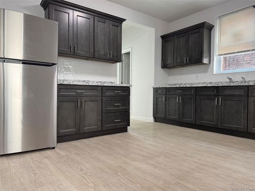 2f-742 New Lots Ave, Brooklyn, NY, 11207-7319 | Card Image