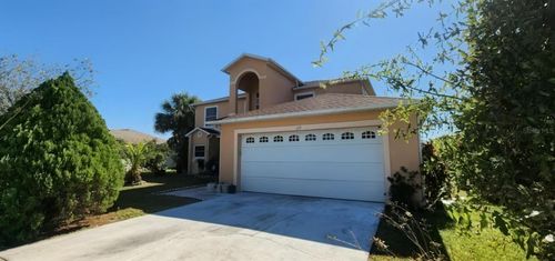 672 Sterling Dr, Kissimmee, FL, 34758-3600 | Card Image