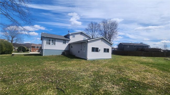 208 Roselle Dr, House other with 3 bedrooms, 2 bathrooms and 1 parking in Apollo PA | Image 24