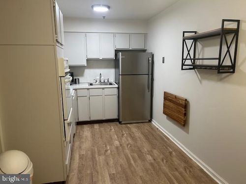 apt-c301-1600 Church Rd, WYNCOTE, PA, 19095-1923 | Card Image