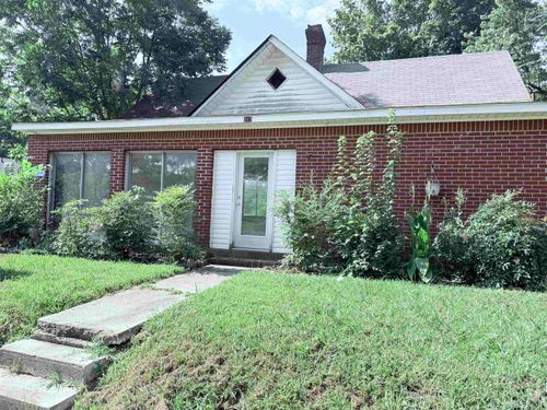 217 Graves Ave, Henning, TN, 38041-6823 | Card Image