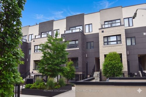 112-1135 Cooke Blvd, Burlington, ON, L7T0C3 | Card Image