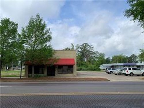 420 Bolton Ave, Alexandria, LA, 71301-7025 | Card Image