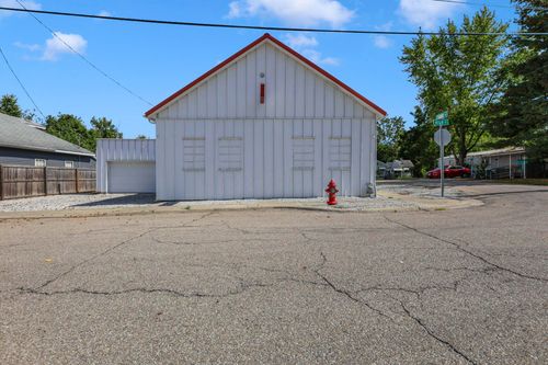 8140 High St, Thurston, OH, 43157-2511 | Card Image