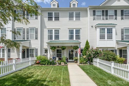 31 Rockhill Ln, Chesterfield, NJ, 08515-2939 | Card Image