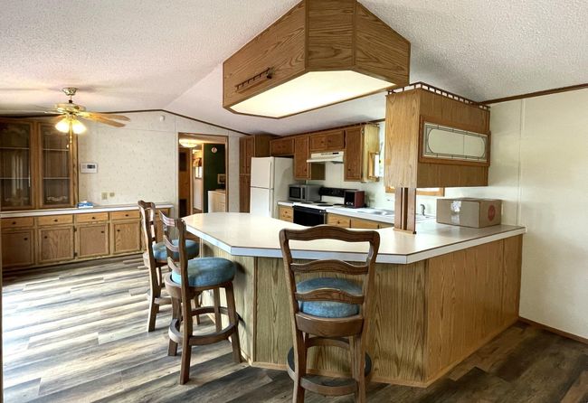 Kitchen | Image 22