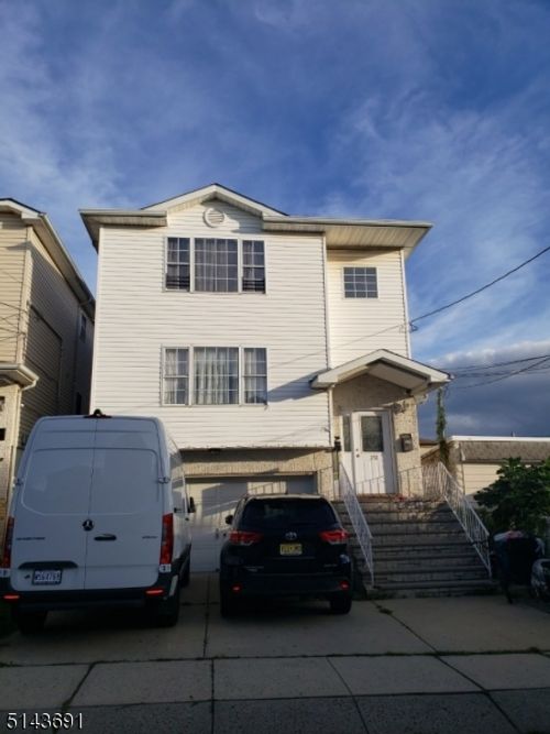 1-232 Amity St, Elizabeth, NJ, 07202-3938 | Card Image