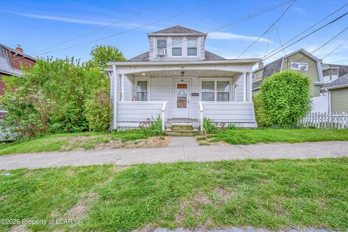 17 Forrest St, Wilkes Barre, PA, 18702-6132 | Card Image