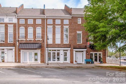 21329 Catawba Ave, Cornelius, NC, 28031-8505 | Card Image