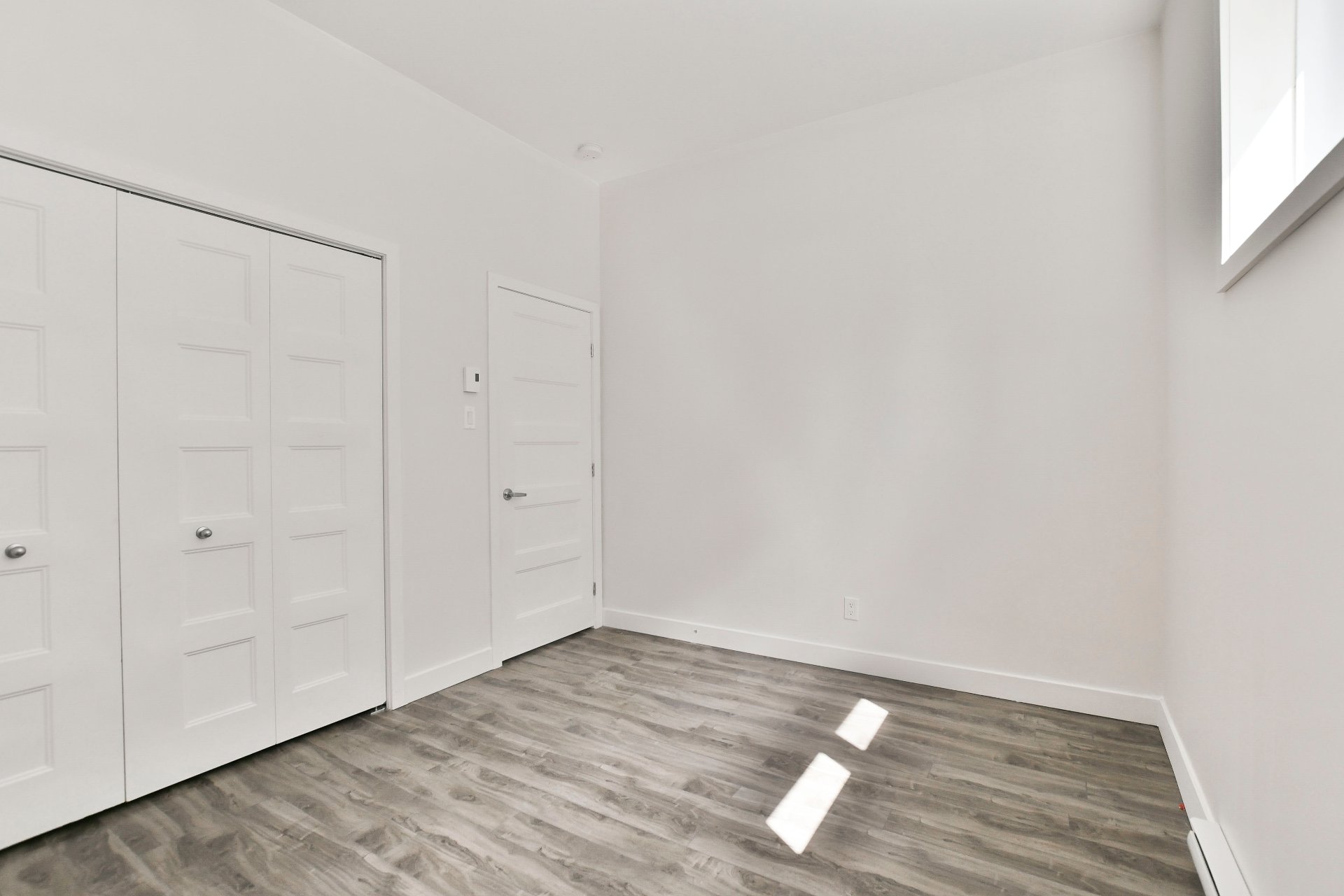 Residential Lease in Saint-Calixte 4