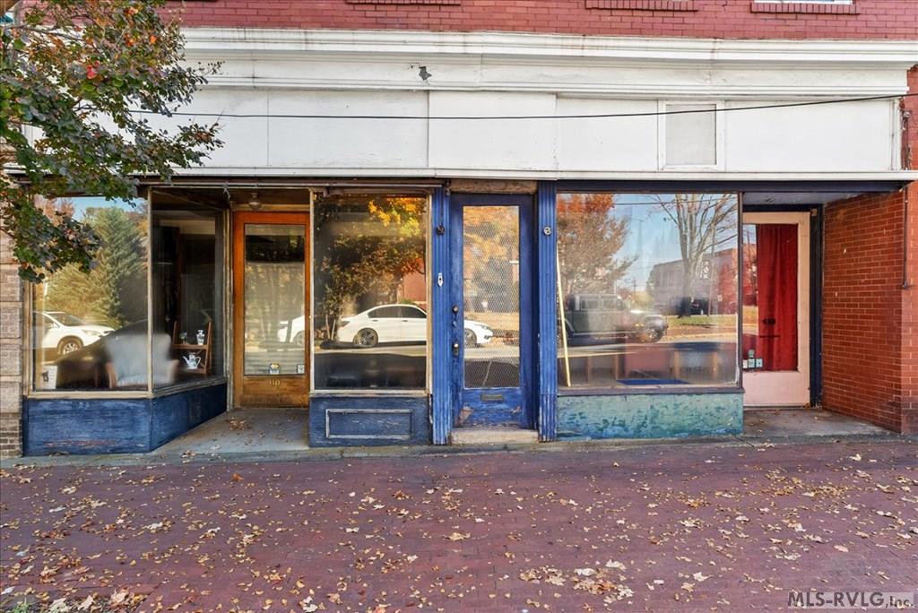 Commercial Sale in Warrenton 4