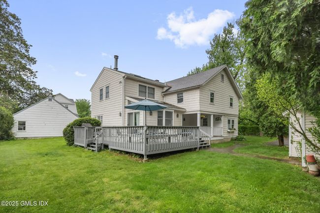 Wrap around deck | Image 48
