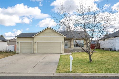 15304 N Wilson Ct, Mead, WA, 99021-9783 | Card Image