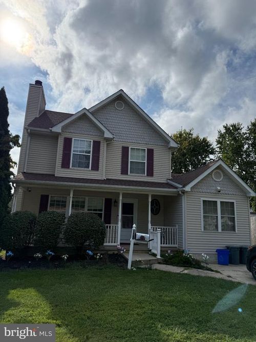 214 Chestnut Ave, MAGNOLIA, NJ, 08049-1718 | Card Image