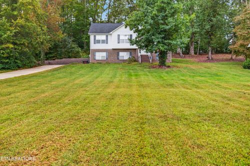 1613 Farmington Drive, Cookeville, TN, 38501 | Card Image